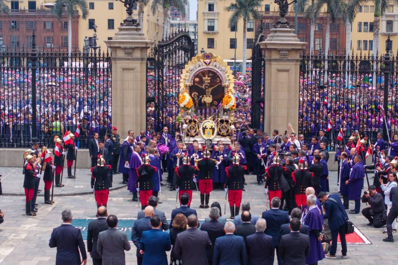 A Csodák Urának képe 2026. október 19-én, negyven év után először vonul be Peru kormánypalotájába. | Fotó: ©ANDINA/Editora Perú